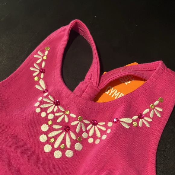 2 Girls NWT tank tops - Picture 4 of 5